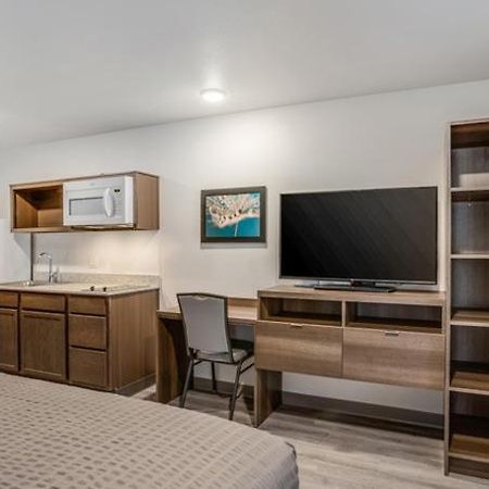 Woodspring Suites Detroit Farmington Hills Exteriér fotografie