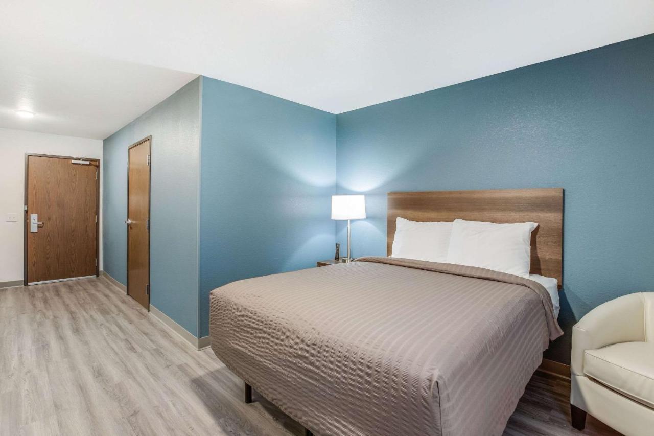 Woodspring Suites Detroit Farmington Hills Exteriér fotografie