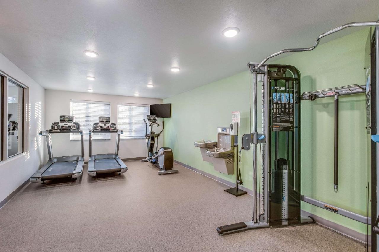 Woodspring Suites Detroit Farmington Hills Exteriér fotografie